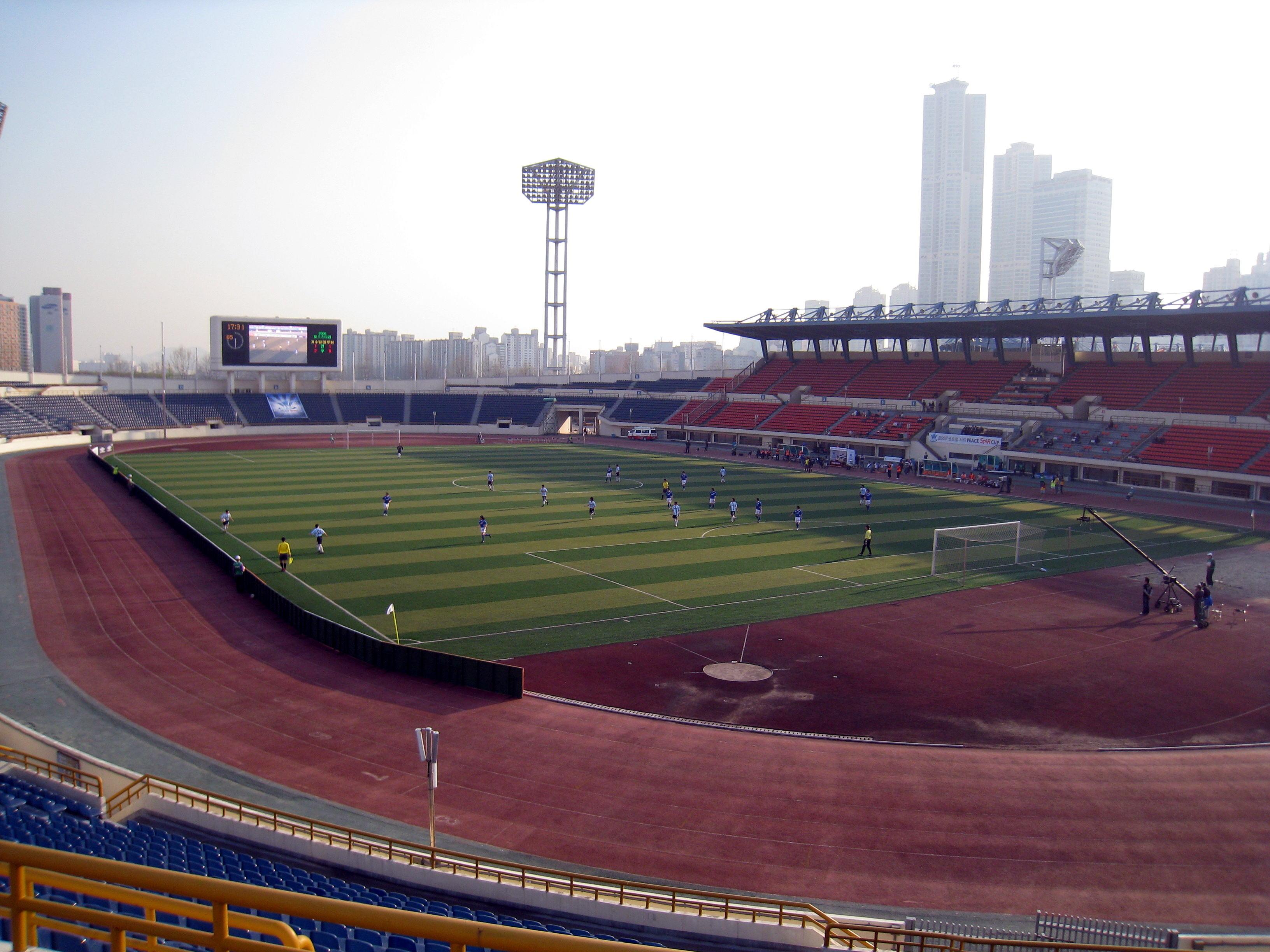Mokdong Stadium